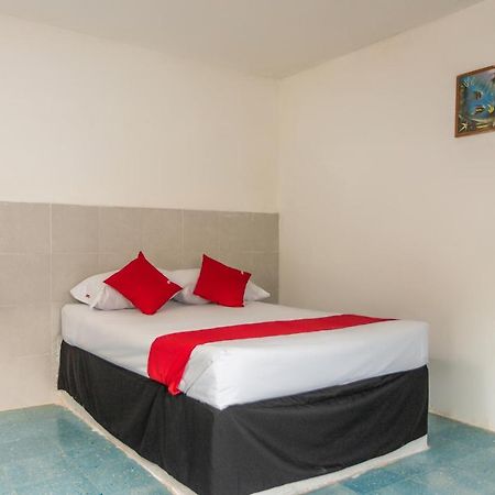 Oyo Mar Inn تيلشاك بويرتو المظهر الخارجي الصورة