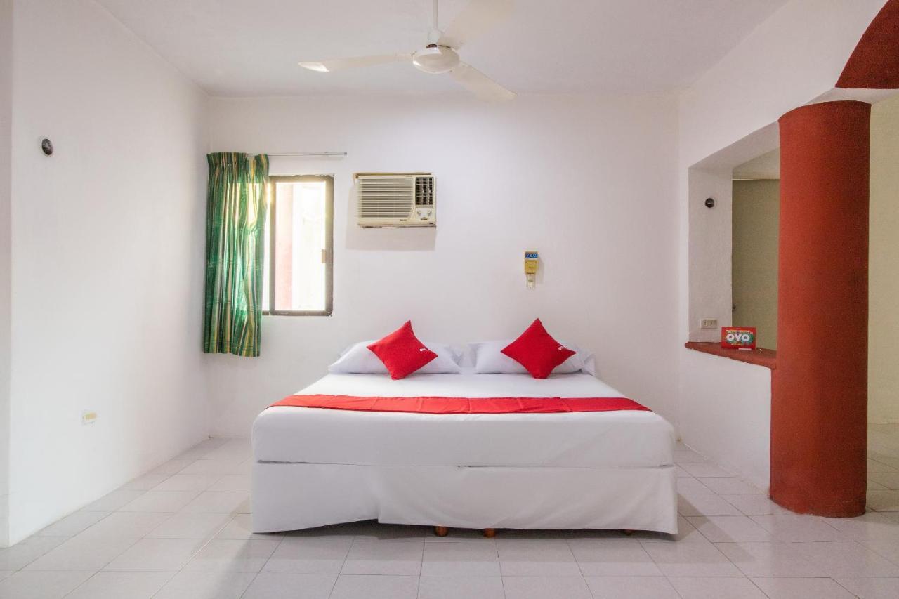 Oyo Mar Inn تيلشاك بويرتو المظهر الخارجي الصورة