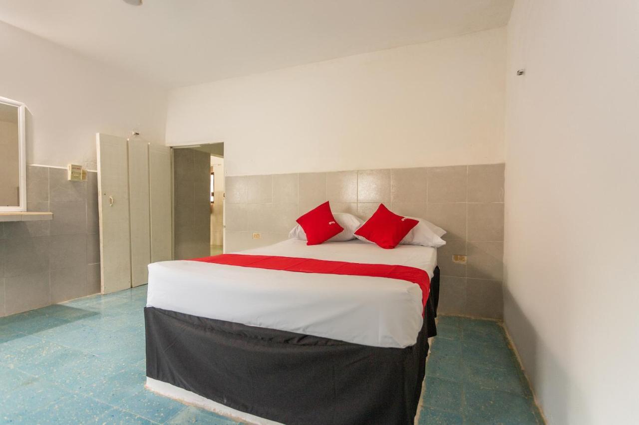 Oyo Mar Inn تيلشاك بويرتو المظهر الخارجي الصورة