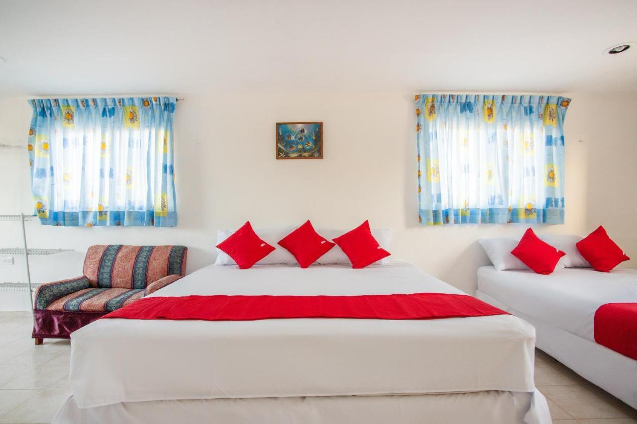 Oyo Mar Inn تيلشاك بويرتو المظهر الخارجي الصورة